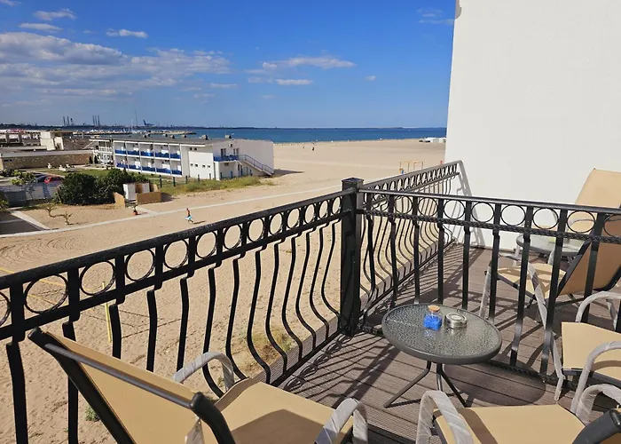 Efo Beach Studios - Sea View