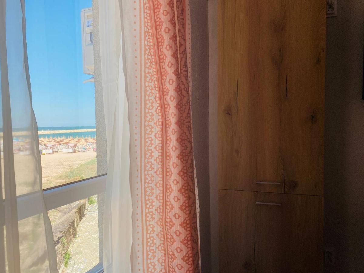 Efo - Sea View Apartament *